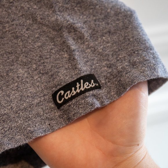 Crooks and castles - Picture 5 of 5